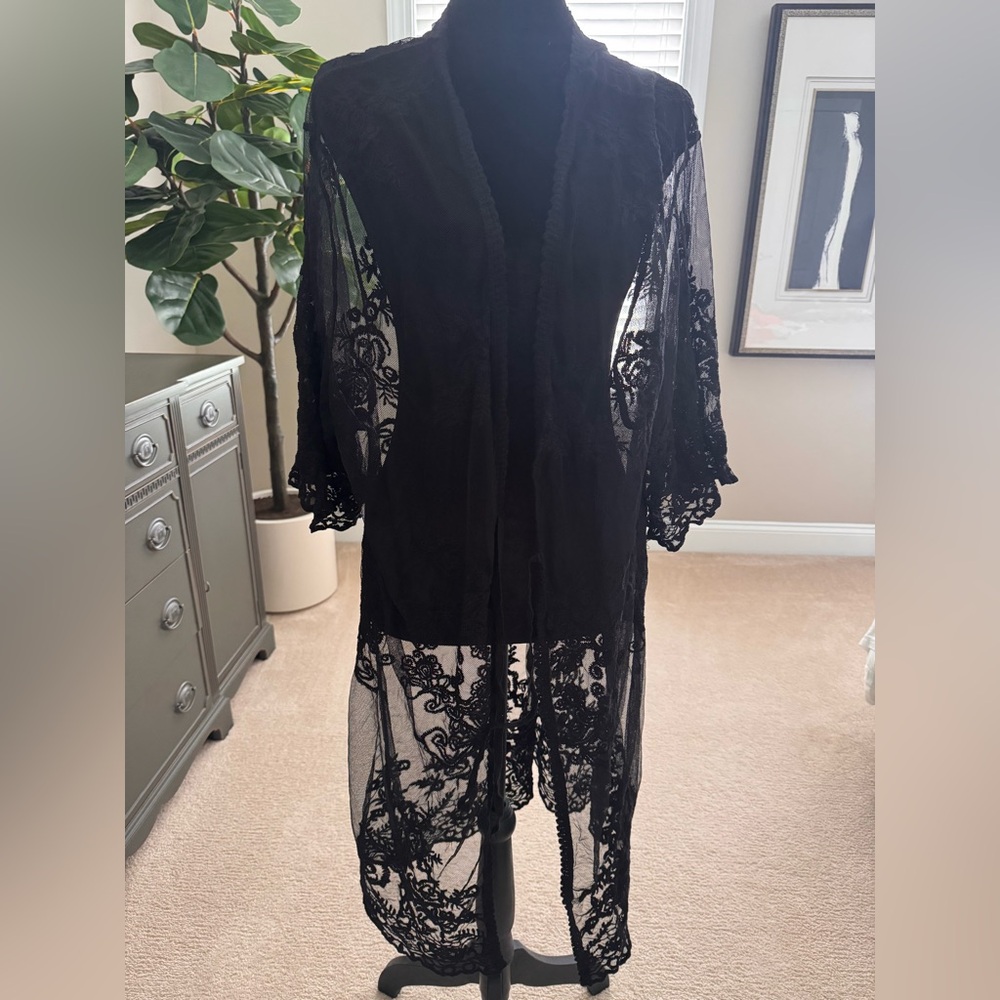 Lace beach cover up kimono black